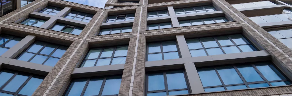 Curated visual reference: Luxury Apartments With Energy Efficiency Glazing Reference: Luxury City Centre Apartments Featuring Stopray Vision 62 33 Solar