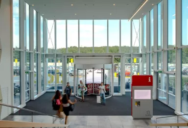 AGC-Stratobel Strong